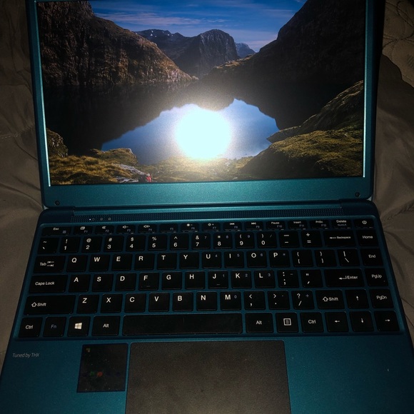Gateway laptop brand new - Picture 2 of 2